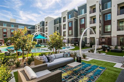 summerlin luxury apartments|Elysian at Tivoli